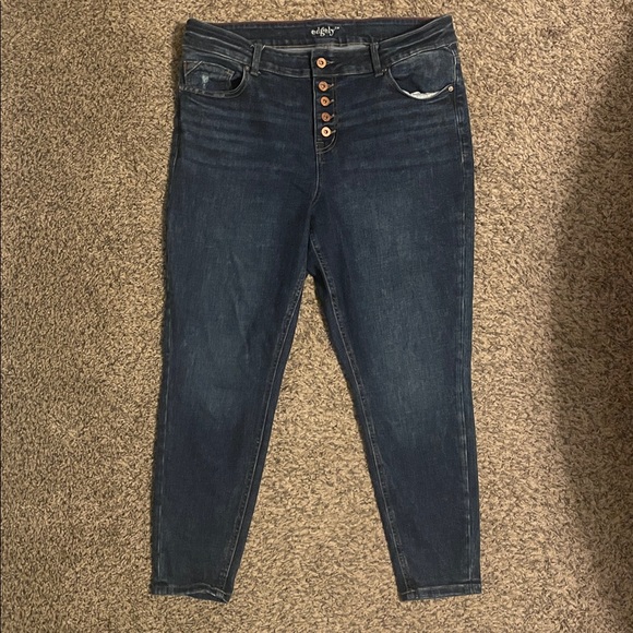 Maurices Denim - Maurice’s edgely high rise super skinny jeans -size 18W
short